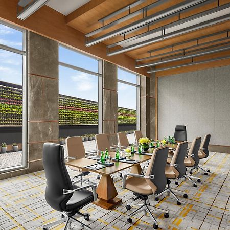 Hyatt Place Aurangabad Airport Εξωτερικό φωτογραφία