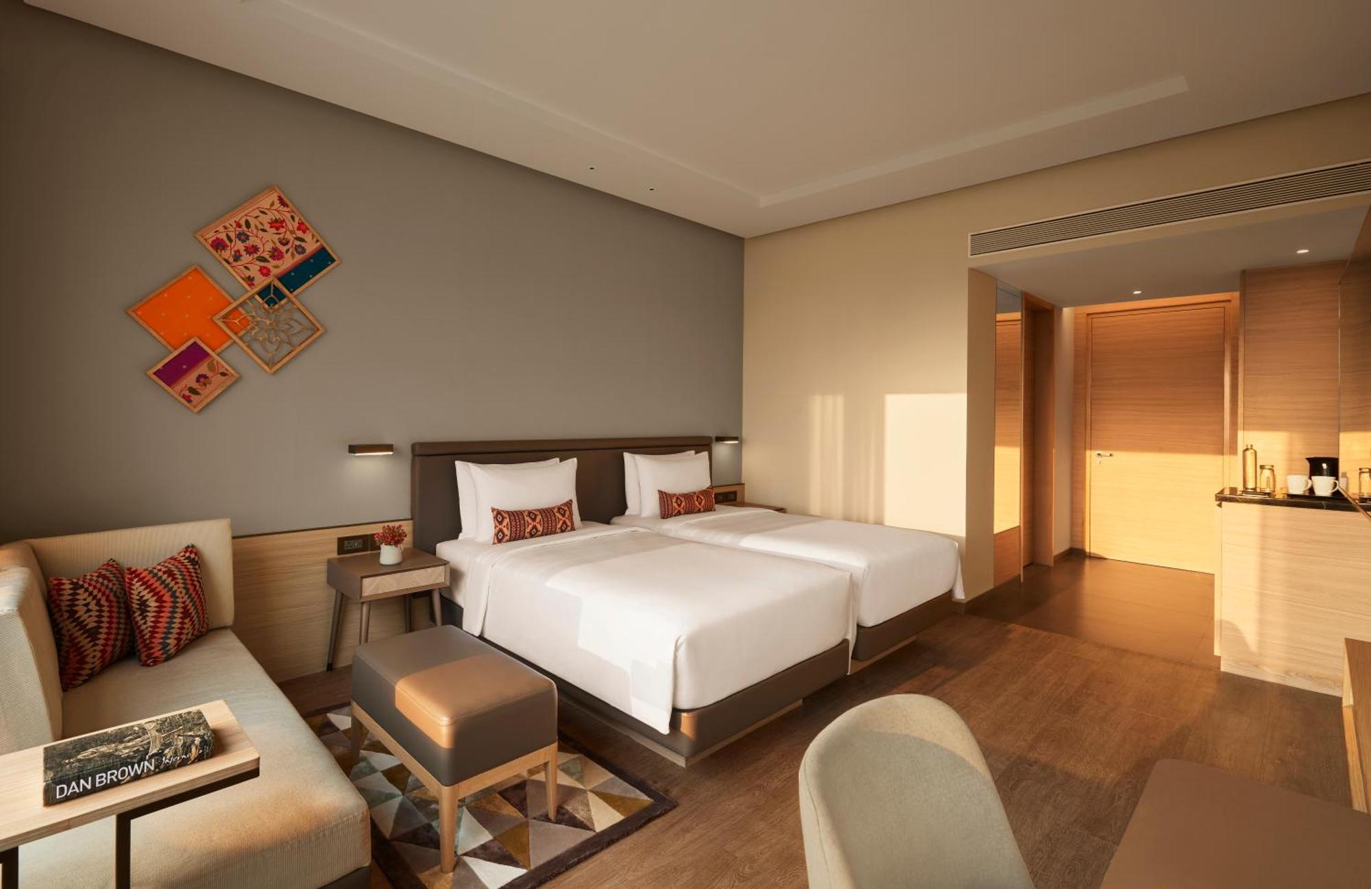 Hyatt Place Aurangabad Airport Εξωτερικό φωτογραφία
